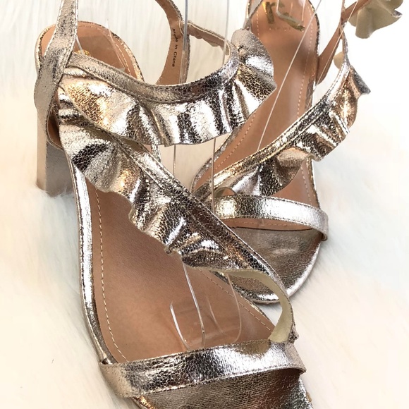 🆕Report Gold Metallic Ruffle Asymmetrical heels 9 - Picture 2 of 7